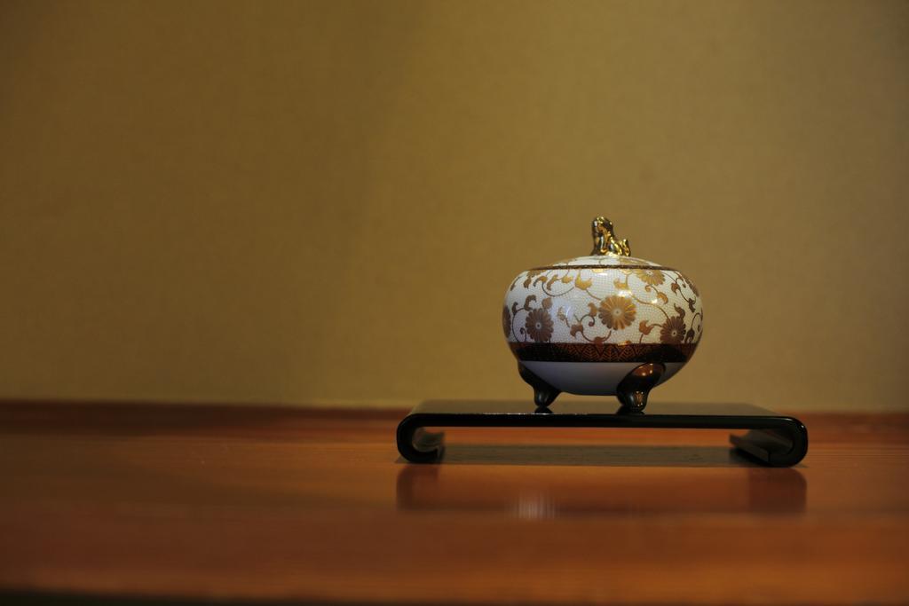 Sakaeya Hotel Yamanouchi  Ngoại thất bức ảnh